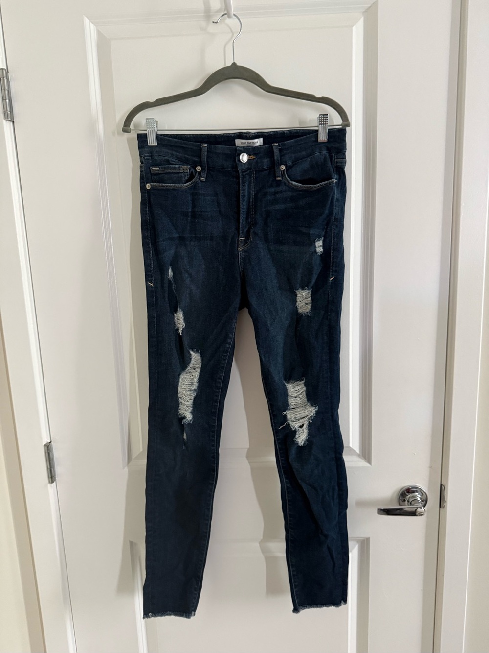 Good American Dark Blue Distressed Skinny Jeans